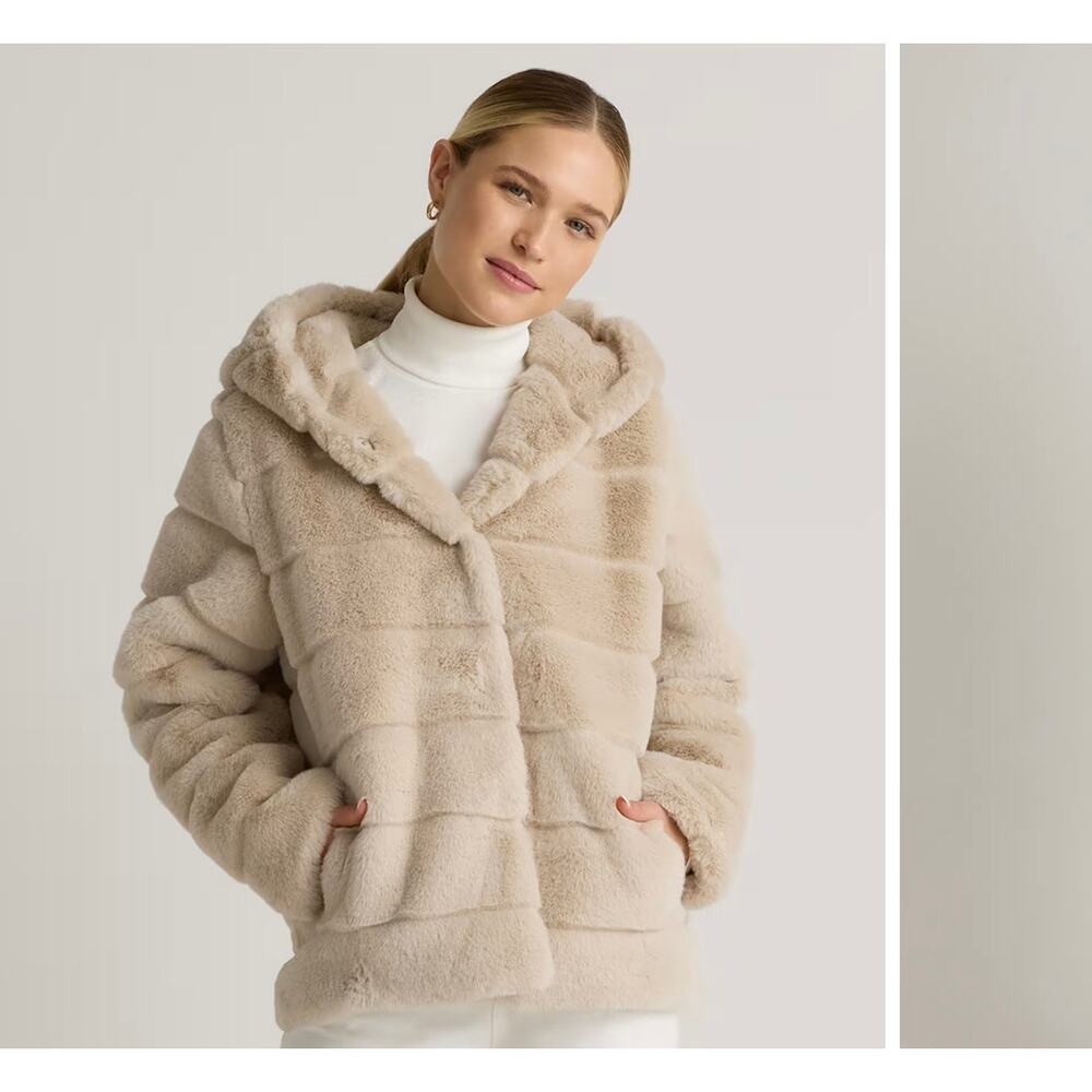 Quince Hooded Faux Fur Jacket L